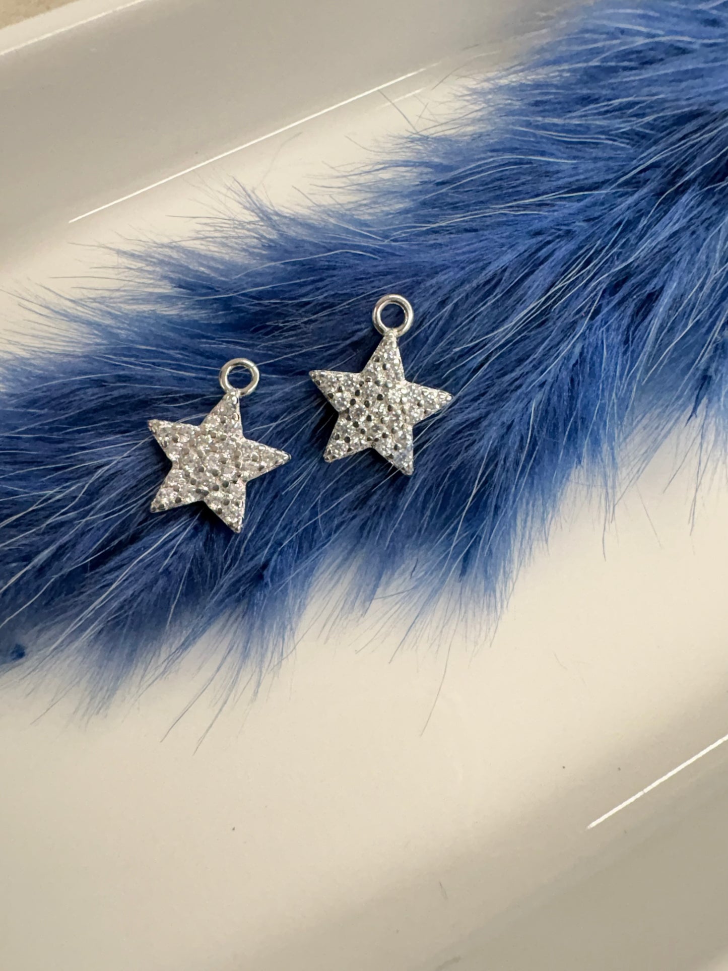 Charm Stella Zirconi